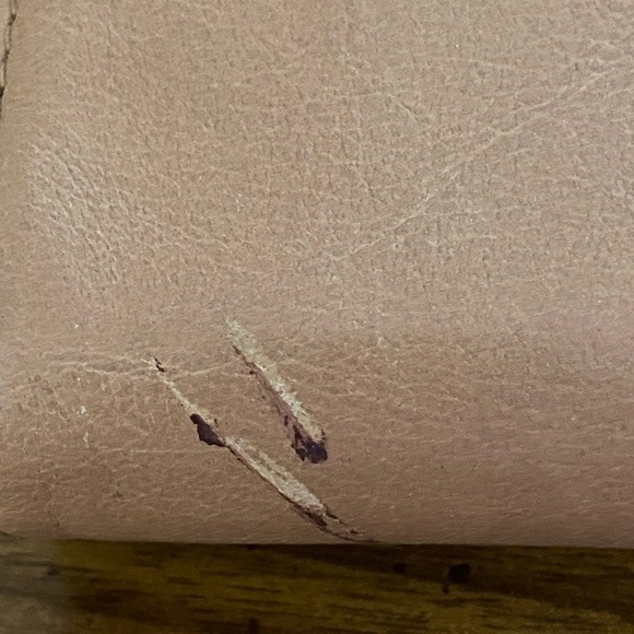 The Sak Sequoia Smartphone Flap Crossbody Women Beige Leather Bag - Picture 6 of 12